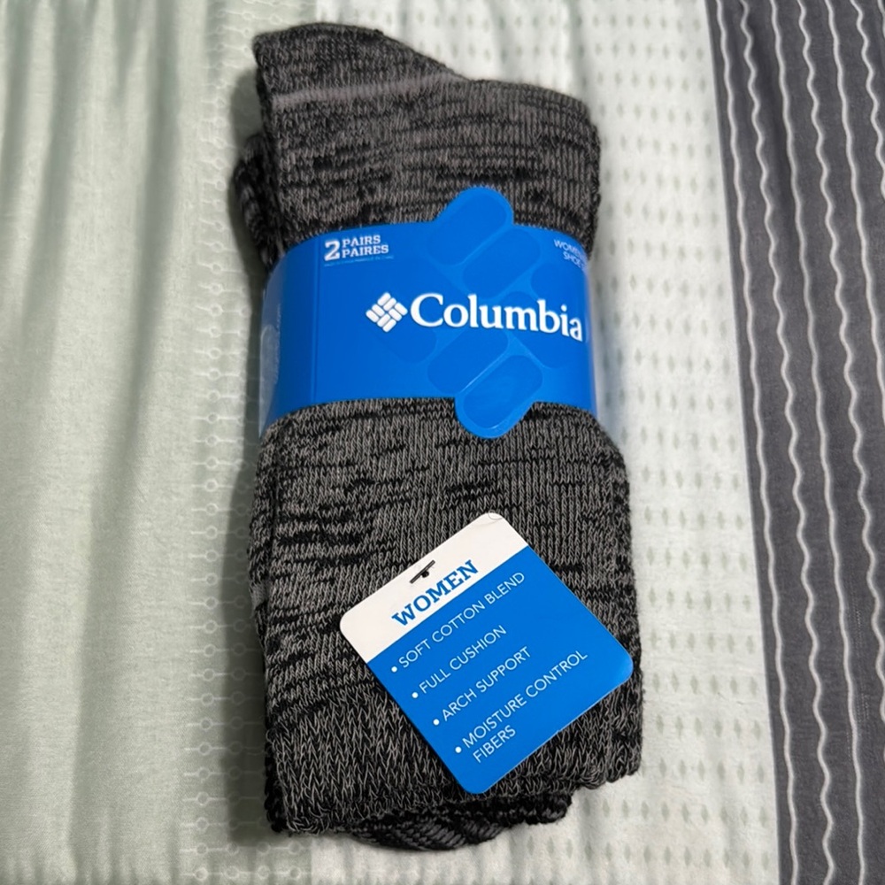 Columbia Gray Casual Socks with Ribbed Texture 2pk